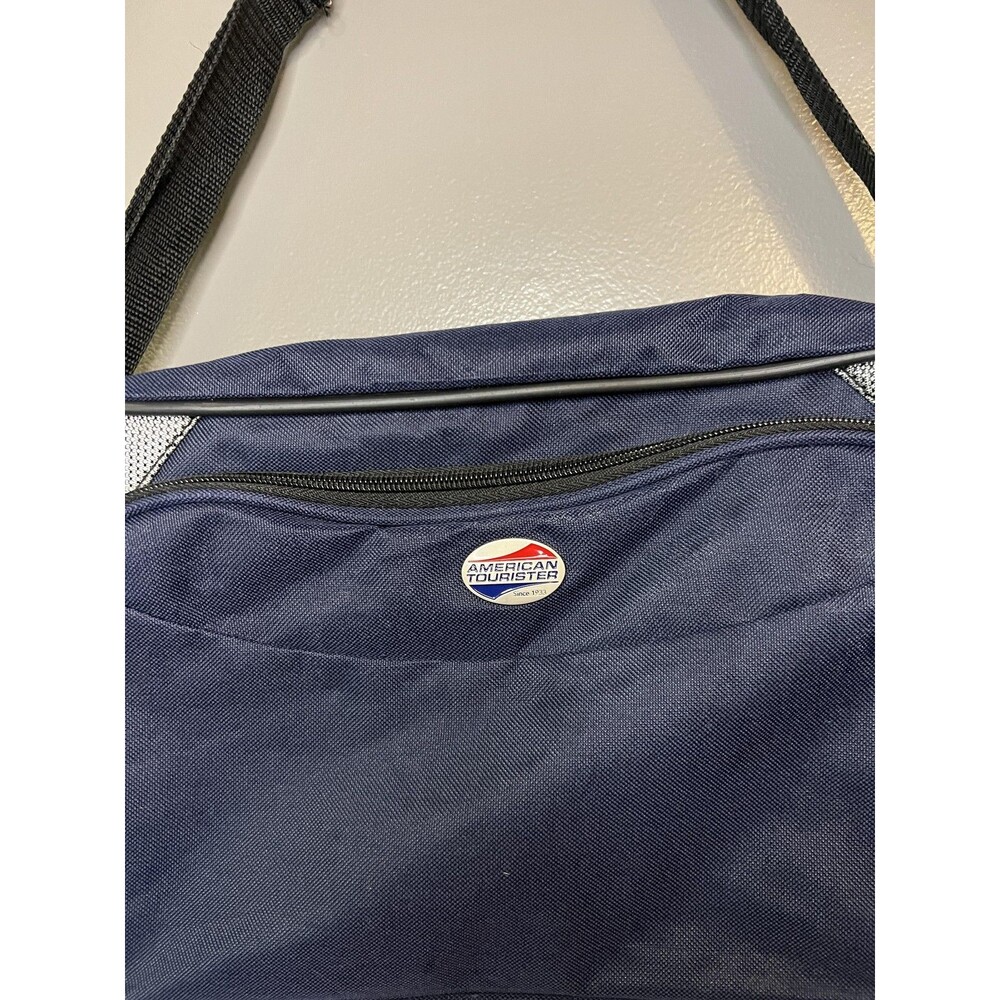 American Tourister Messenger Bag Shoulder 15in Laptop Travel Work School Bag